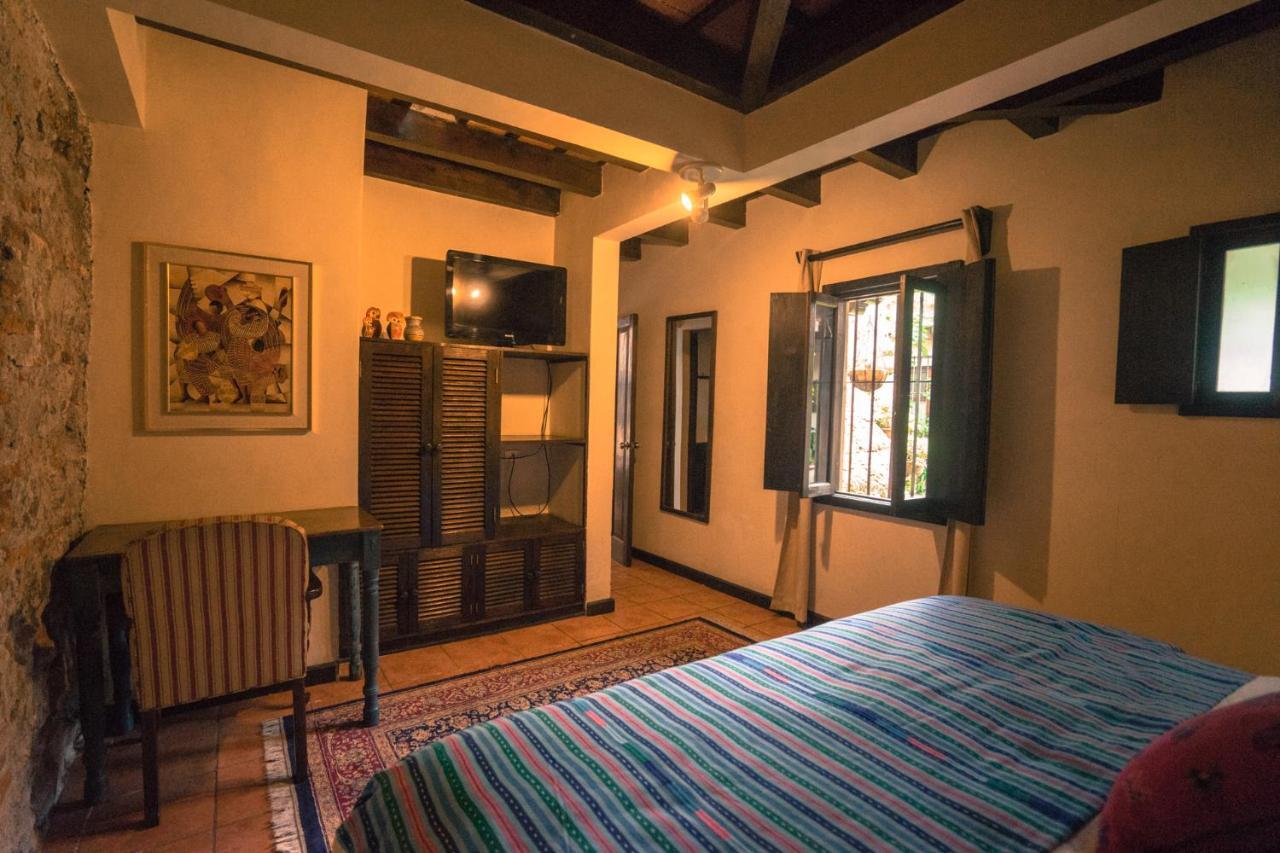Hotel Sor Juana Antigua Exterior foto